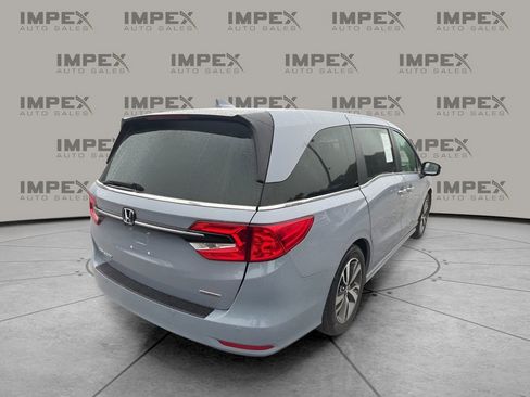 Used 2023 Honda Odyssey Touring image 5