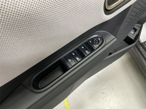 New 2026 MINI Cooper S image 19