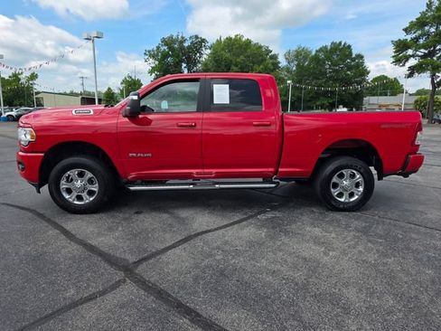 Used 2024 RAM 2500 Big Horn w/ Sport Appearance Package AWD/4WD image 8
