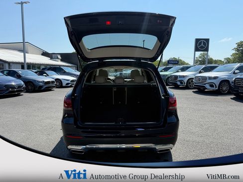 Certified 2022 Mercedes-Benz GLC 300 GLC 300 w/ Multimedia Package Lite image 23