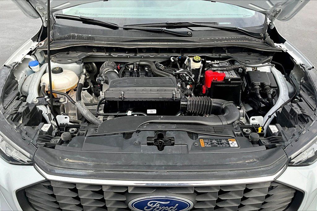 Used 2025 Ford Escape Active FWD image 31