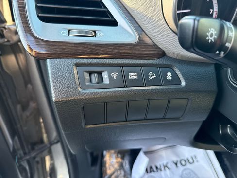 Used 2018 Hyundai Santa Fe Sport image 17