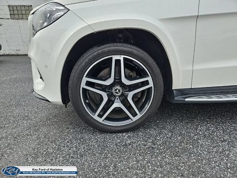 Used 2018 Mercedes-Benz GLS 550 4MATIC image 4