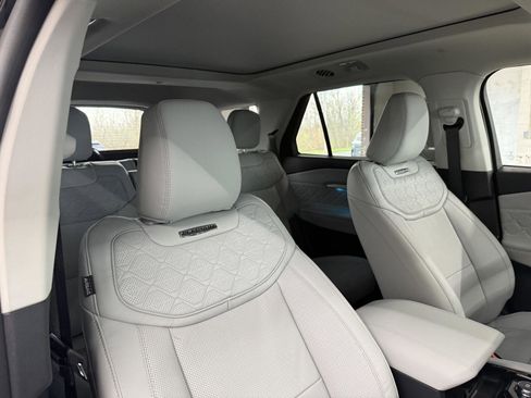 New 2026 Ford Explorer Platinum AWD/4WD image 28