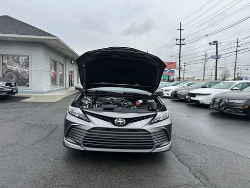 Used 2023 Toyota Camry LE image 32