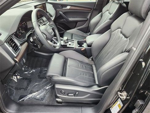 Used 2025 Audi Q5 2.0T Premium Plus w/ Premium Plus Package image 12