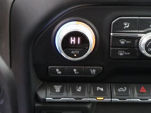 Used 2022 GMC Sierra 2500 Denali image 37