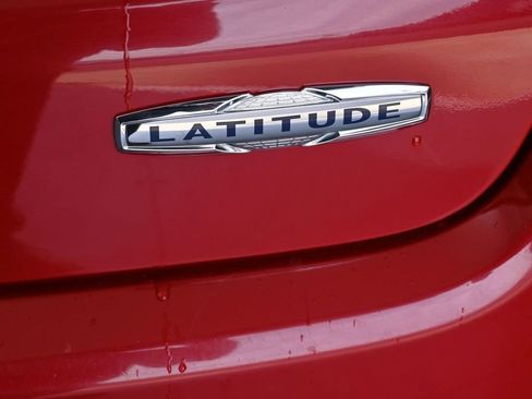 Used 2024 Jeep Compass Latitude w/ Altitude Special Edition image 20