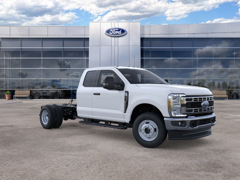 New 2026 Ford F350 XL w/ XL Chrome Package AWD/4WD image 7