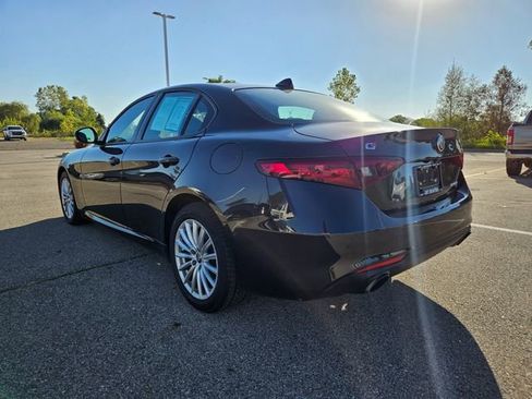 Used 2022 Alfa Romeo Giulia Sprint image 5