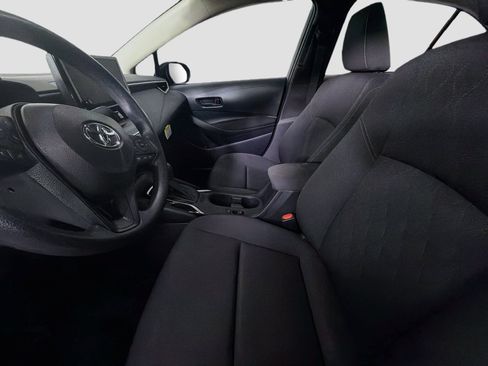 Used 2026 Toyota Corolla LE FWD image 13