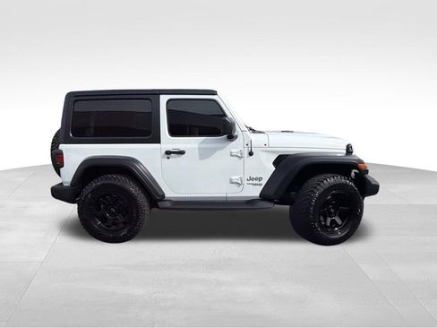 Used 2021 Jeep Wrangler Sport S image 2