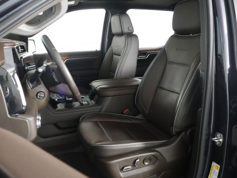 Used 2023 GMC Sierra 1500 Denali w/ Denali Reserve Package image 34