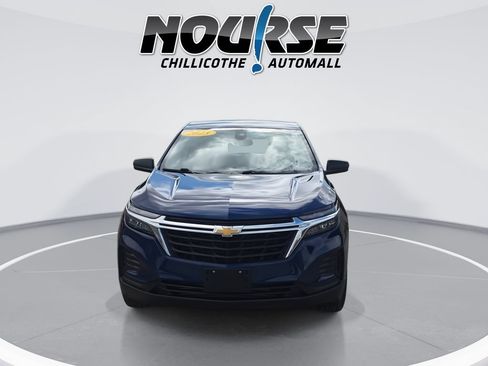 Used 2023 Chevrolet Equinox LS FWD image 3