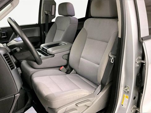 Used 2018 Chevrolet Silverado 2500 W/T image 17