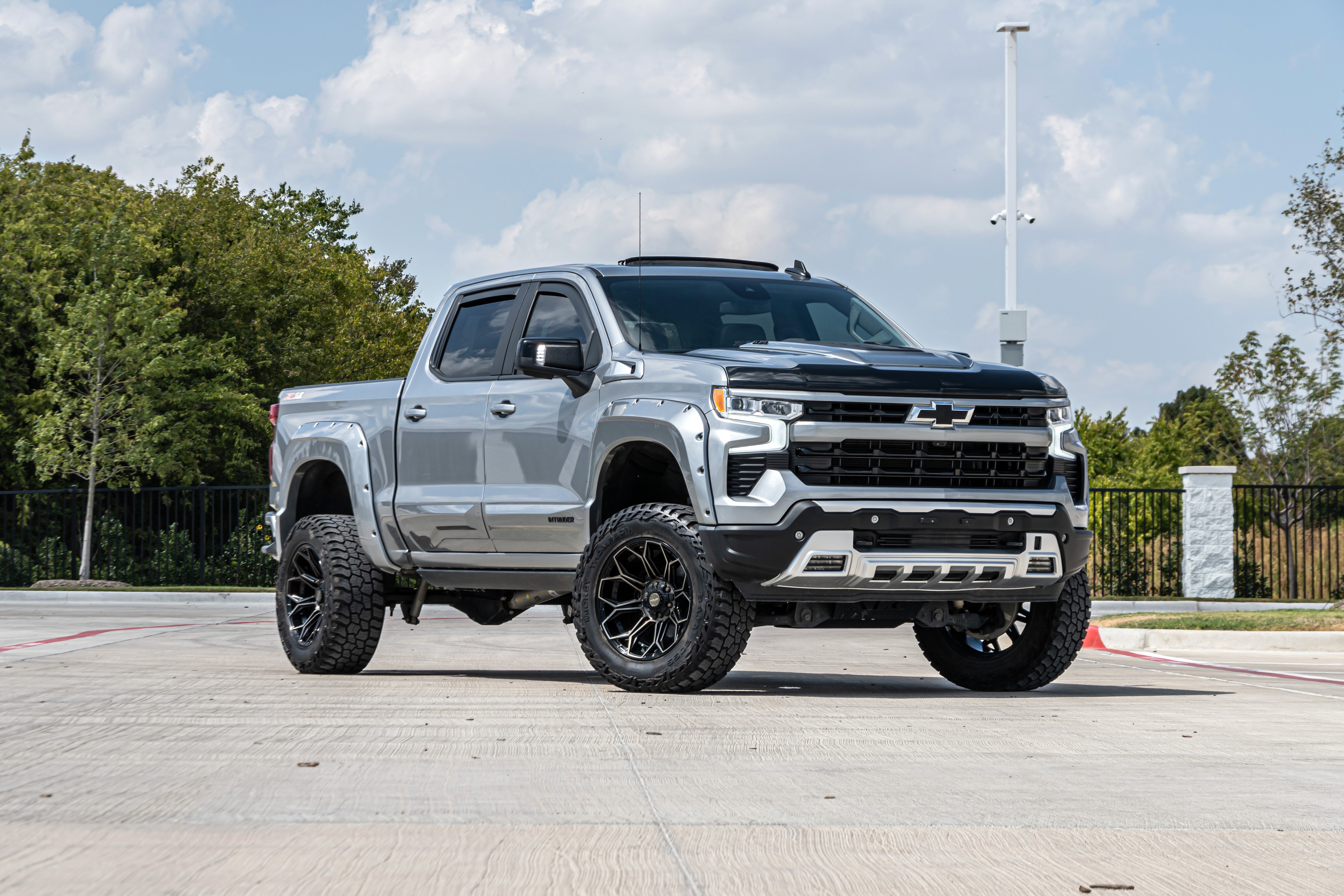 Used 2024 Chevrolet Silverado 1500 RST w/ All Star Edition Plus AWD/4WD image 2