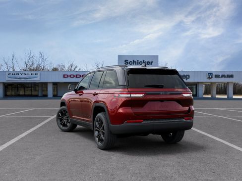 New 2025 Jeep Grand Cherokee Limited AWD/4WD image 33