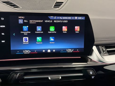 Used 2025 BMW X1 xDrive28i AWD/4WD image 25