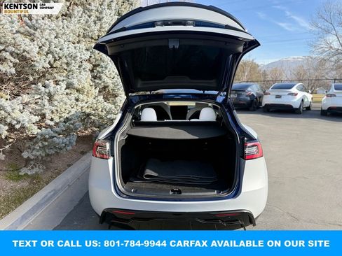 Used 2023 Tesla Model Y Long Range image 30