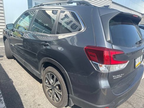 Used 2023 Subaru Forester Limited AWD/4WD image 6
