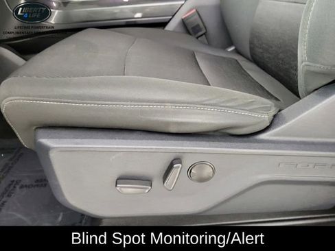 Certified 2022 Ford F150 XLT w/ Equipment Group 302A High image 14