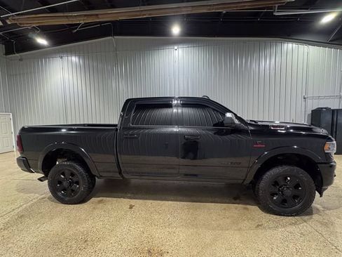 Used 2021 RAM 2500 Laramie w/ Night Edition AWD/4WD image 7