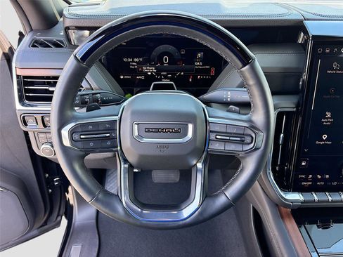 Used 2025 GMC Yukon XL Denali w/ Advanced Technology Package AWD/4WD image 13