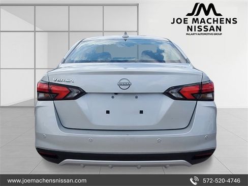 New 2025 Nissan Versa SV image 5