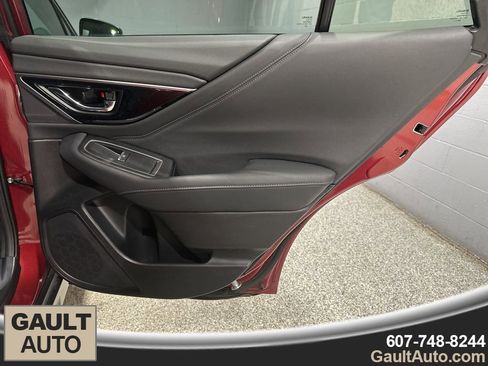 Used 2025 Subaru Outback Limited XT w/ Popular Package #2 image 19