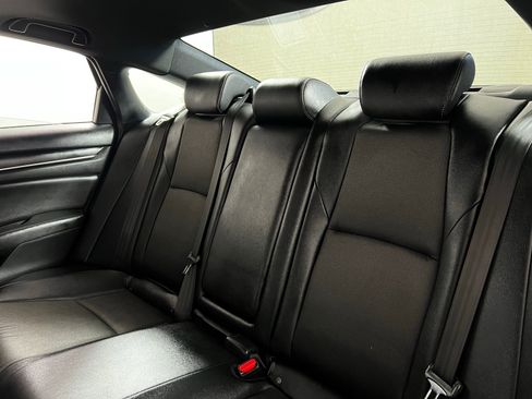 Used 2020 Honda Accord Sport image 24