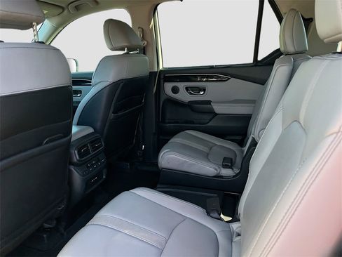 Used 2024 Honda Pilot EX-L image 23