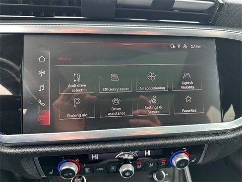 Used 2024 Audi Q3 2.0T Premium image 18