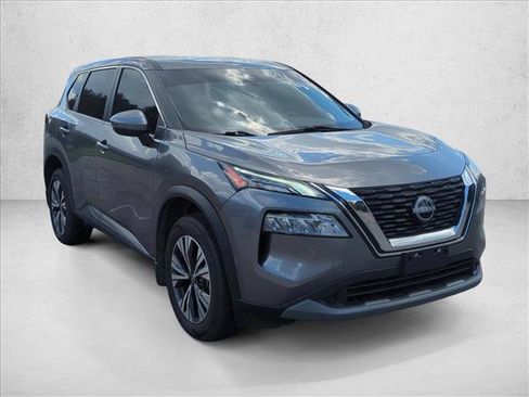 Used 2023 Nissan Rogue SV FWD image 3