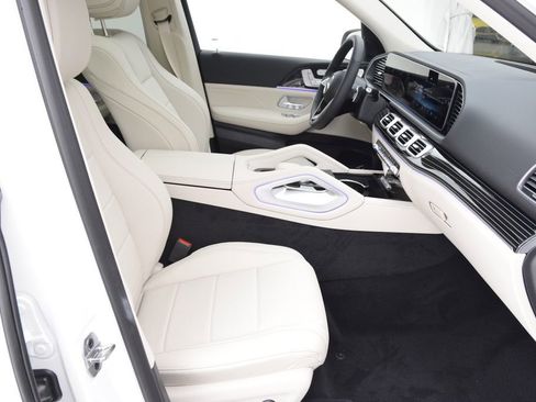 New 2026 Mercedes-Benz GLE 450e 4MATIC image 16