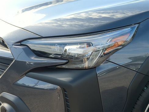 Certified 2025 Subaru Outback Limited w/ Popular Package #2 image 7