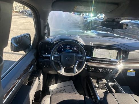 New 2026 Chevrolet Silverado 1500 LT Trail Boss w/ LPO, Dark Essentials Package image 27