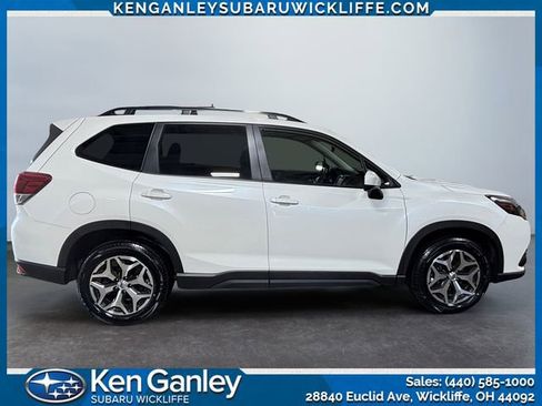 Certified 2023 Subaru Forester Premium AWD/4WD image 6