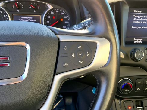 Used 2021 GMC Terrain SLT w/ Infotainment Package II image 25