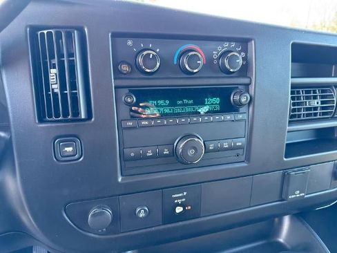 Certified 2023 GMC Savana 2500 Base w/ Driver Convenience Package image 11