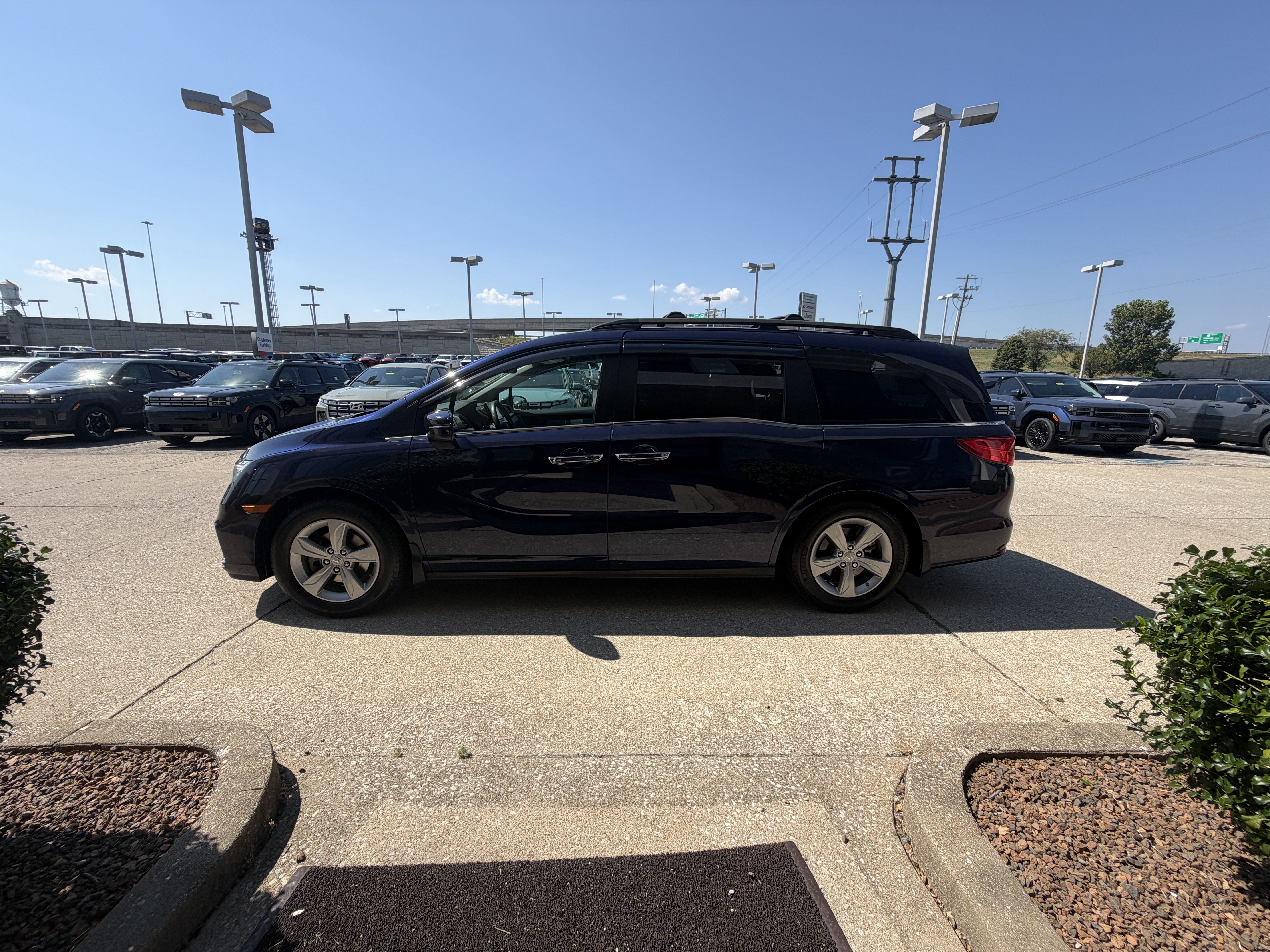 Used 2019 Honda Odyssey EX image 15