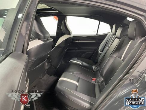 Used 2025 Toyota Camry SE w/ Convenience Package FWD image 22