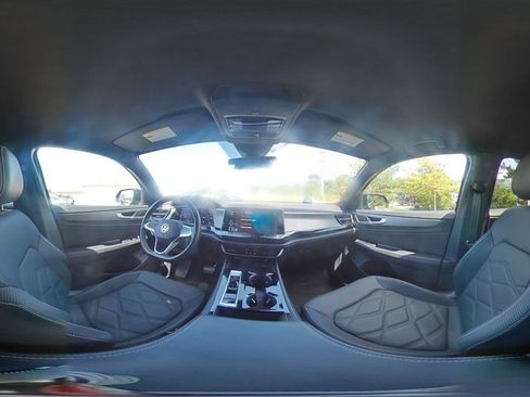 Used 2026 Volkswagen Atlas Cross Sport SE FWD image 45