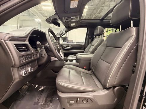 Used 2024 GMC Yukon SLT w/ SLT Premium Package AWD/4WD image 27
