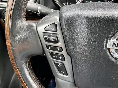 Used 2017 Nissan Titan Platinum Reserve AWD/4WD image 17