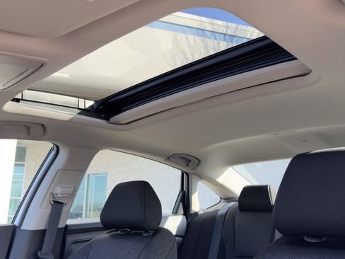 Certified 2025 Honda Accord SE image 16