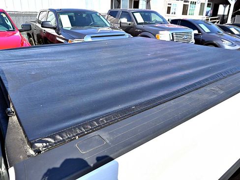 Used 2016 GMC Sierra 1500 Denali w/ Enhanced Driver Alert Package image 8