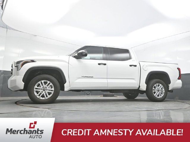 Used 2023 Toyota Tundra SR5 AWD/4WD image 33