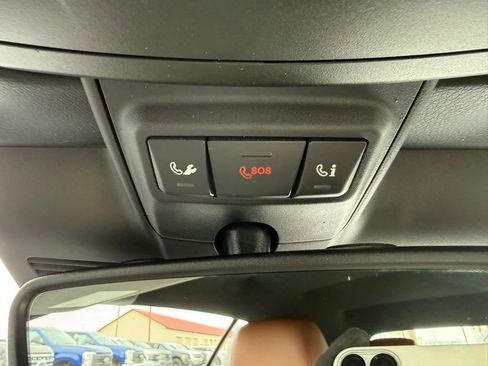 Used 2017 Mercedes-Benz C 300 4MATIC Cabriolet image 24