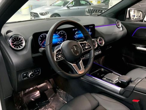 Certified 2023 Mercedes-Benz GLA 250 image 16