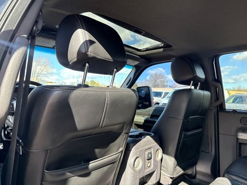 Used 2016 Ford F350 Lariat w/ Lariat Ultimate Package image 20